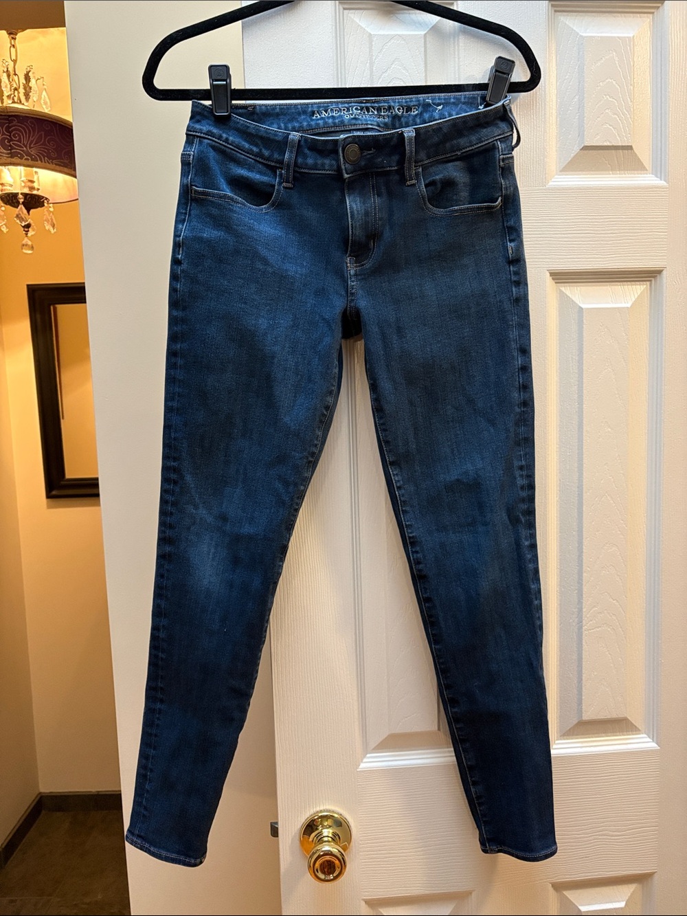 American Eagle Outfitters jeans Jeggings Dark Wash Lowrise  size 6 NWOT